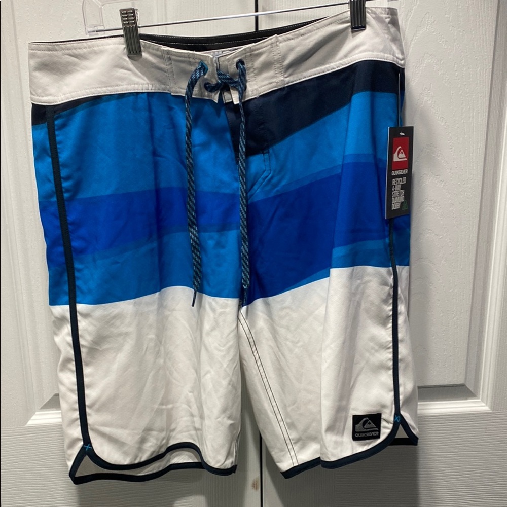 Quiksilver Blue and White Board Shorts with Modern Color-Block Design